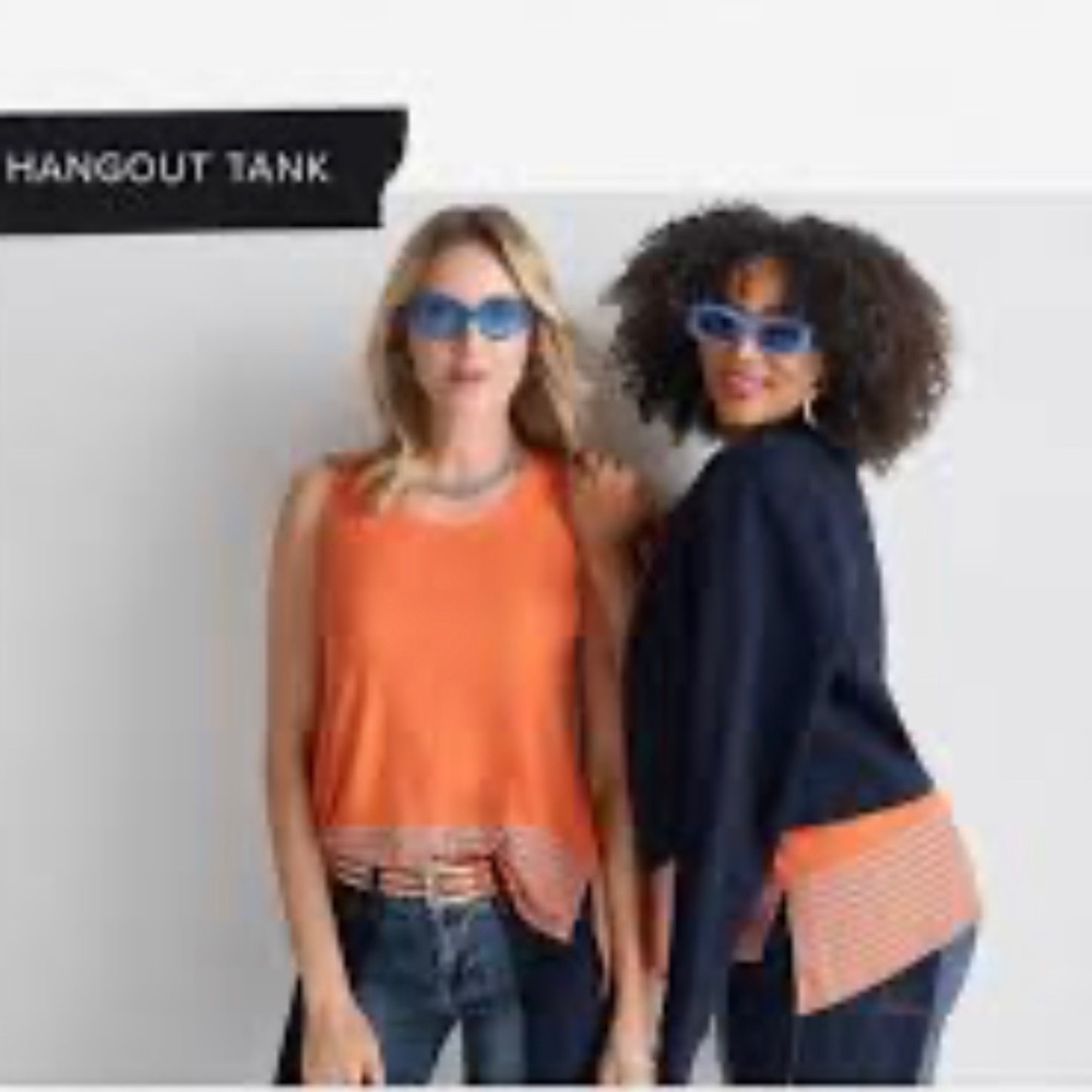 CAbi sleevleless Hang Out Tank - Picture 5 of 5